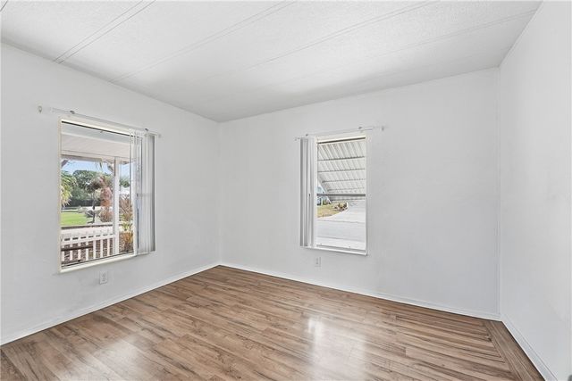 566 Dolphin Circle, Sebastian, FL 32976