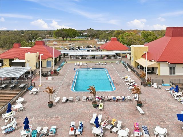 566 Dolphin Circle, Sebastian, FL 32976