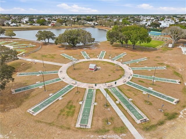 566 Dolphin Circle, Sebastian, FL 32976