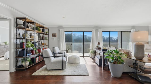 1414 Continental Drive 407+409, Chattanooga, TN 37405