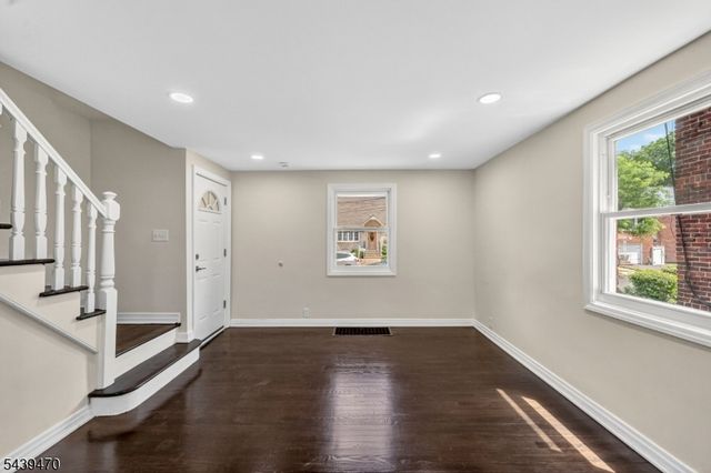 1378 Hamilton St, Elizabeth City, NJ 07208