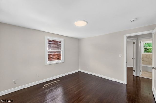 1378 Hamilton St, Elizabeth City, NJ 07208
