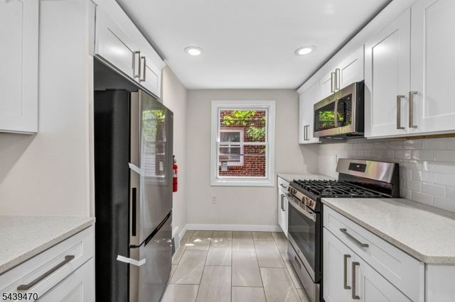 1378 Hamilton St, Elizabeth City, NJ 07208