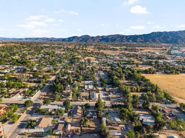 21460 Vine Street, Wildomar, CA 92595