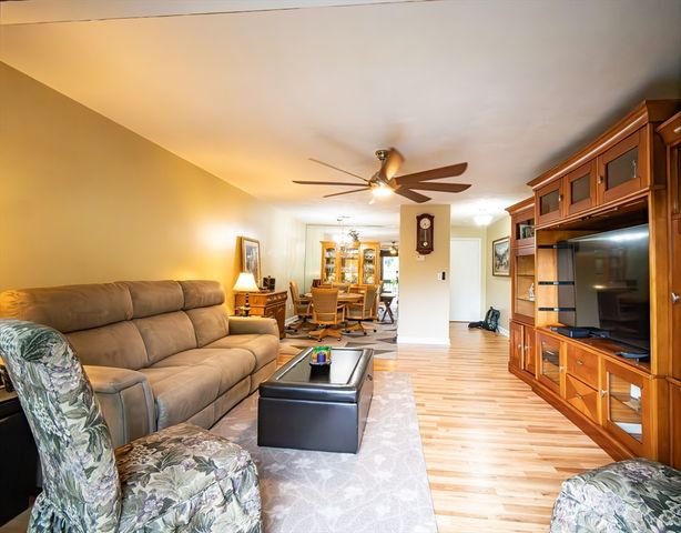 170 Highland St 320D, Taunton, MA 02780