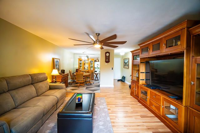 170 Highland St 320D, Taunton, MA 02780