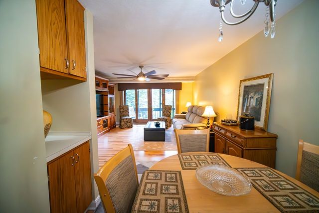 170 Highland St 320D, Taunton, MA 02780