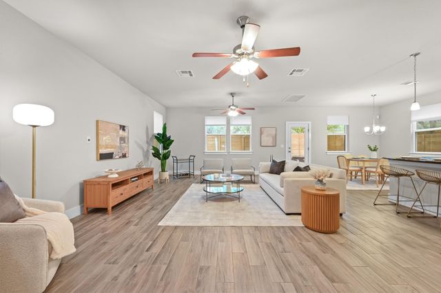 7410 Buchholz ST 43, Austin, TX 78745