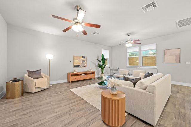 7410 Buchholz ST 43, Austin, TX 78745