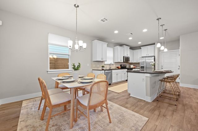 7410 Buchholz ST 43, Austin, TX 78745