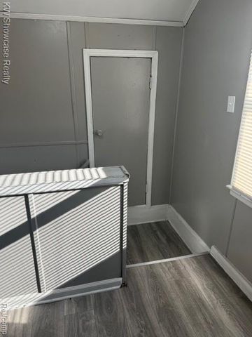 19354 Biltmore Street, Detroit, MI 48235