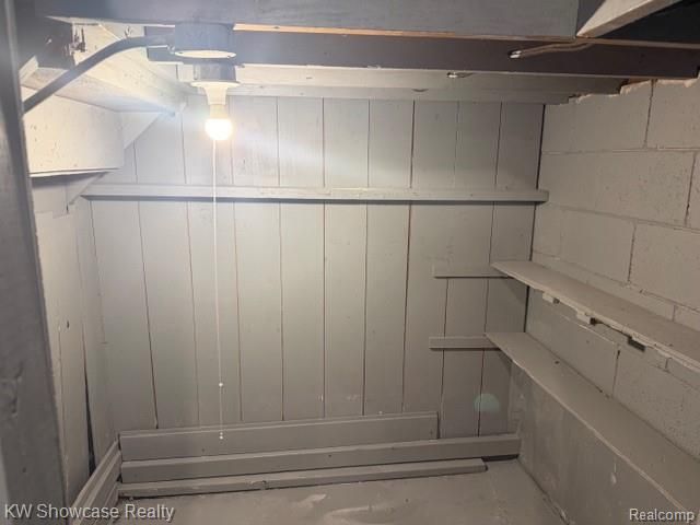 19354 Biltmore Street, Detroit, MI 48235