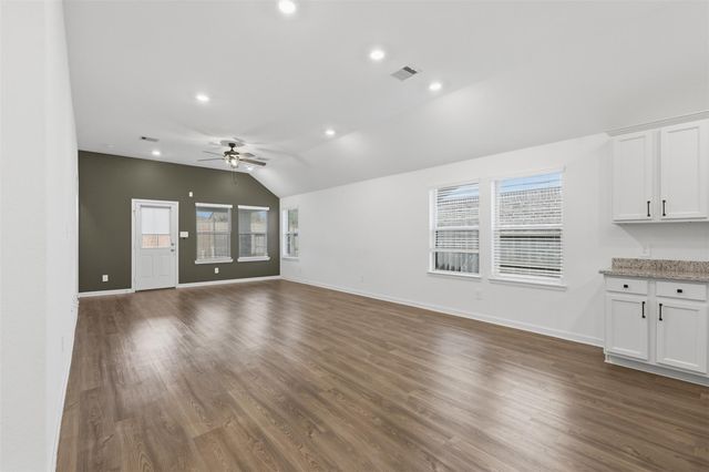 32322 Melbrooke Drive, Brookshire, TX 77423