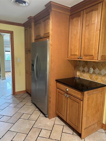 2669 Grayson Drive, East Meadow, NY 11554