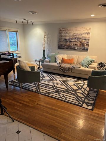 2669 Grayson Drive, East Meadow, NY 11554