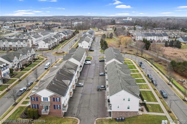 3127 Chambers, Wixom, MI 48393