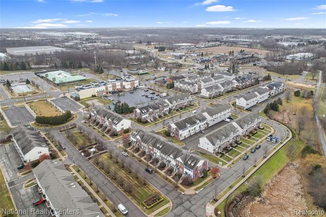 3127 Chambers, Wixom, MI 48393