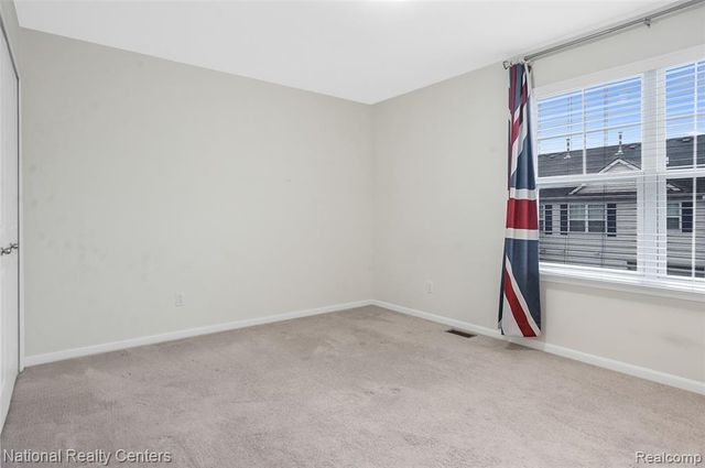 3127 Chambers, Wixom, MI 48393