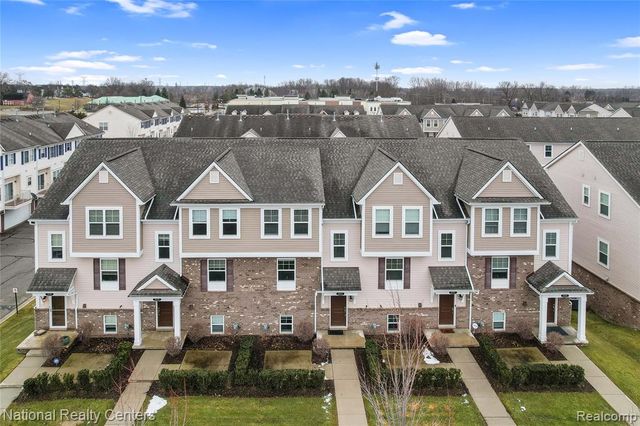 3127 Chambers, Wixom, MI 48393