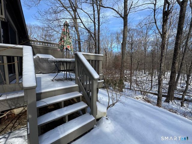 12 Edgehill Court 12, Woodbury, CT 06798