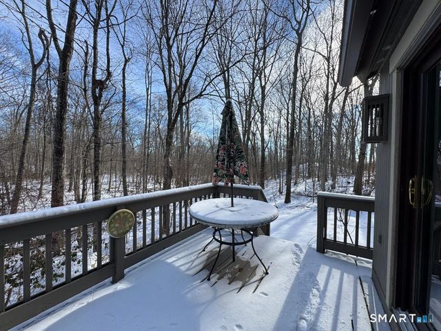 12 Edgehill Court 12, Woodbury, CT 06798