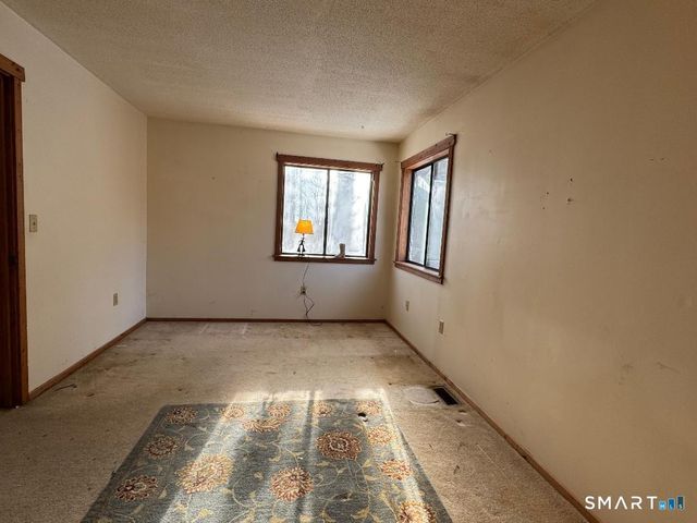 12 Edgehill Court 12, Woodbury, CT 06798