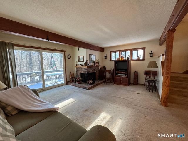 12 Edgehill Court 12, Woodbury, CT 06798