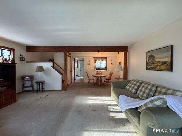 12 Edgehill Court 12, Woodbury, CT 06798