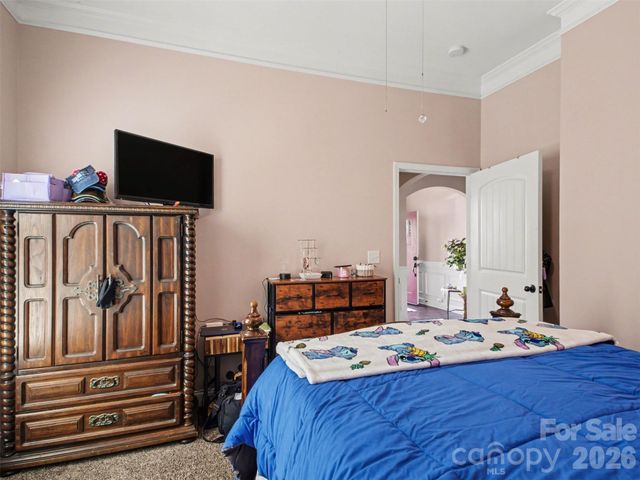 6713 Alderson Drive, Charlotte, NC 28269