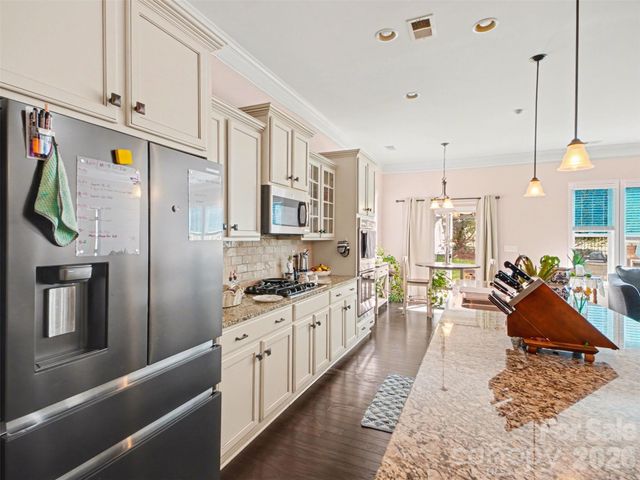 6713 Alderson Drive, Charlotte, NC 28269