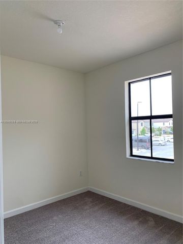 11089 W 34th Ct 11089, Hialeah, FL 33018