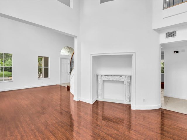 9286 NUGENT Trail, West Palm Beach, FL 33411
