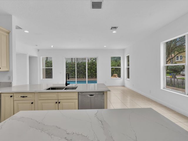 9286 NUGENT Trail, West Palm Beach, FL 33411