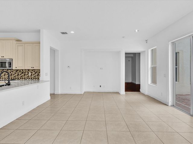 9286 NUGENT Trail, West Palm Beach, FL 33411