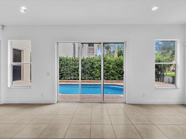 9286 NUGENT Trail, West Palm Beach, FL 33411