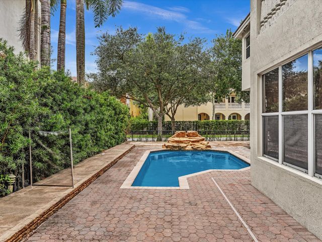 9286 NUGENT Trail, West Palm Beach, FL 33411