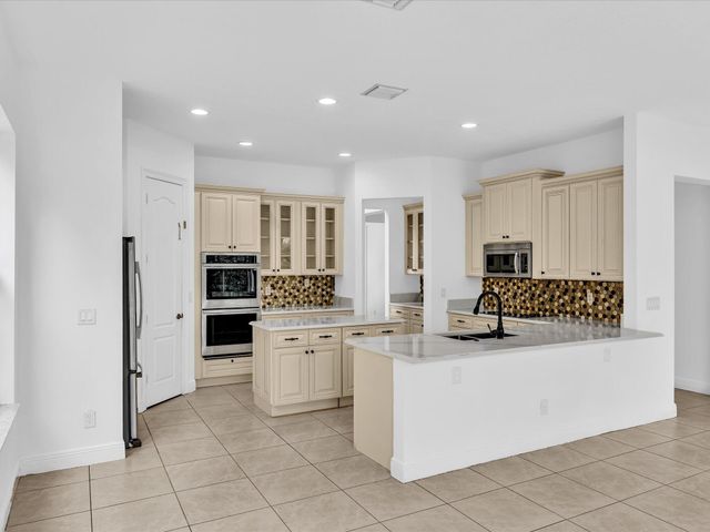 9286 NUGENT Trail, West Palm Beach, FL 33411