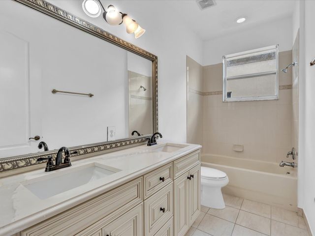 9286 NUGENT Trail, West Palm Beach, FL 33411