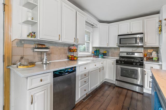 N268 Calvin Avenue, West Chicago, IL 60185