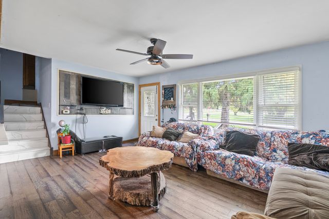 N268 Calvin Avenue, West Chicago, IL 60185