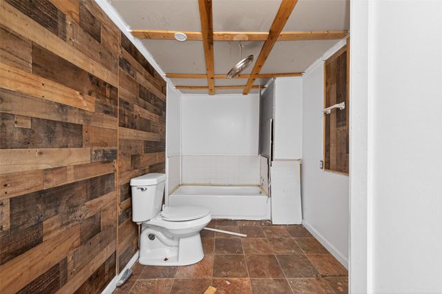 26250 Shadow Lane, New Caney, TX 77357