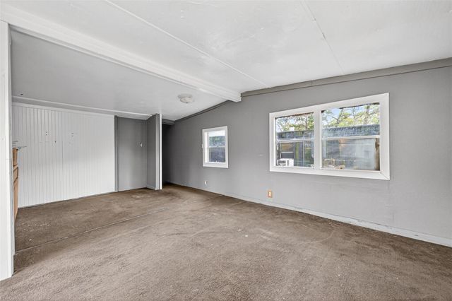 26250 Shadow Lane, New Caney, TX 77357