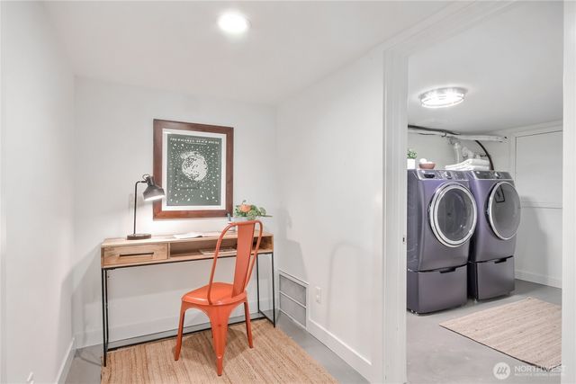 11271 35th Avenue SW, Seattle, WA 98146