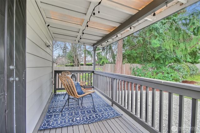 11271 35th Avenue SW, Seattle, WA 98146