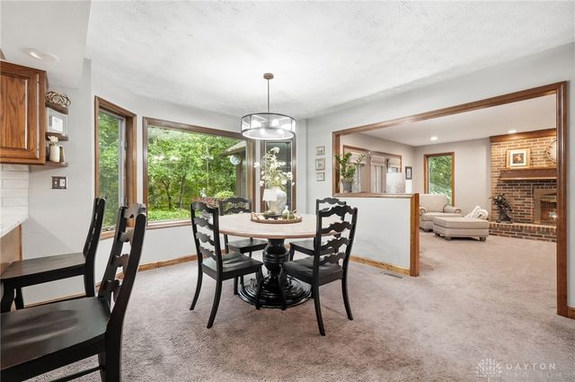7670 Whispering Oaks Trail, Tipp City, OH 45371
