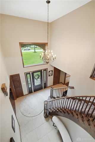 7670 Whispering Oaks Trail, Tipp City, OH 45371