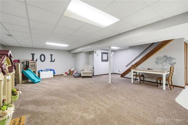 7670 Whispering Oaks Trail, Tipp City, OH 45371