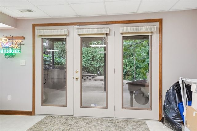 7670 Whispering Oaks Trail, Tipp City, OH 45371