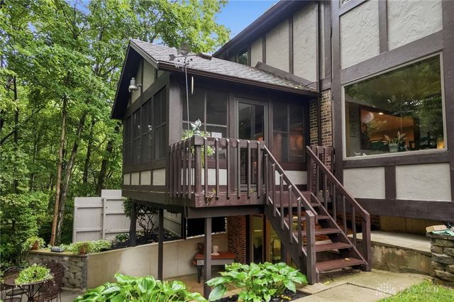 7670 Whispering Oaks Trail, Tipp City, OH 45371