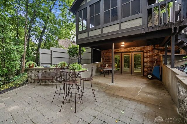 7670 Whispering Oaks Trail, Tipp City, OH 45371